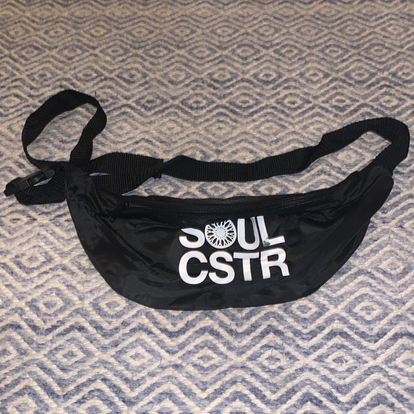 2 SoulCycle Bags: Fanny Pack - CSTR and Shoulder Bag - Picture 2 of 5